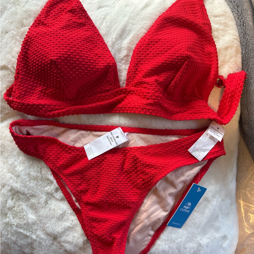 Cupshe Red Textured Bikini Set